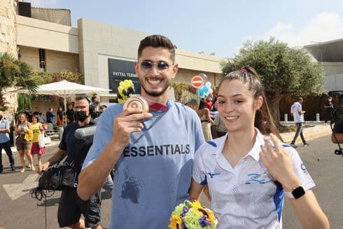 עם החבר נמרוד קרביצקי אחרי טוקיו. "פרגון מוחלט" 