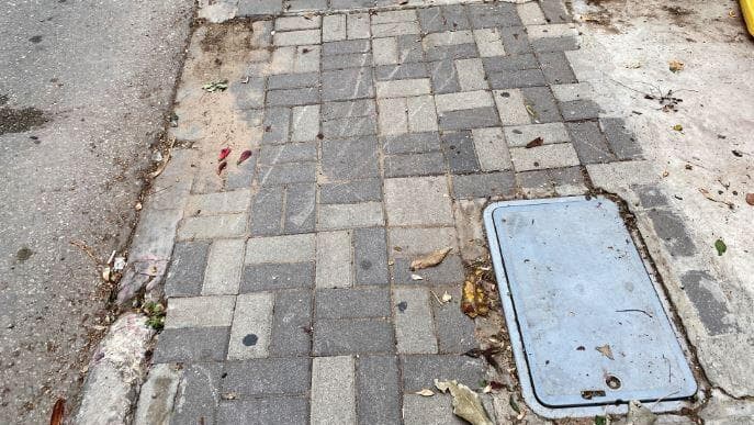 רחוב השבעה. דרוש שיפוץ 