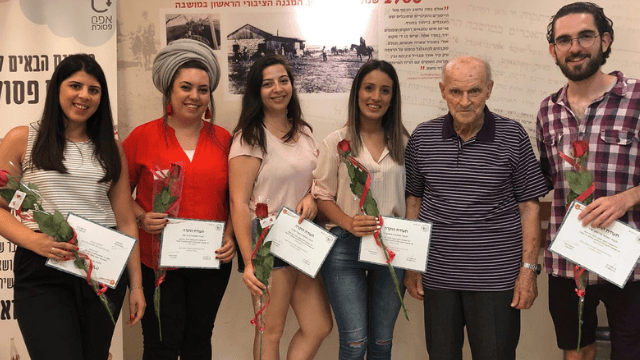 ויינמן (שני משמאל). "הקדיש את חייו לכפר סבא" ויינמן (שני משמאל). "הקדיש את חייו לכפר סבא"