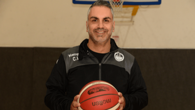 ליבאדיוטיס. "פעם ראשונה שאני מגיע לקבוצה שלא בניתי" 