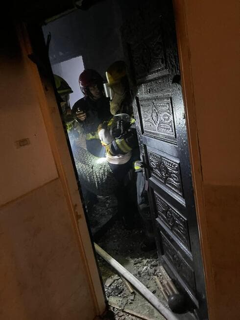 חילוץ מהבניין ברחוב זלמן ארן