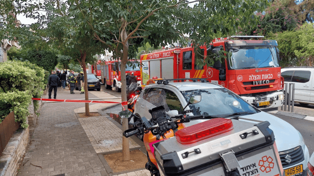 זירת השריפה ברחוב זלמן ארן