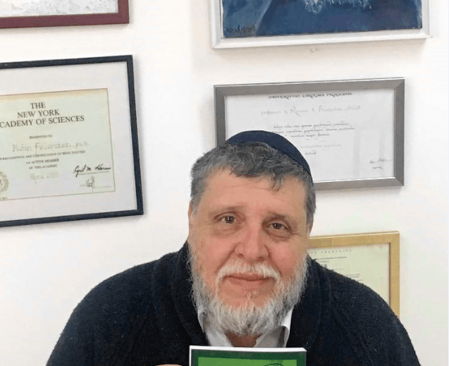 הרב פוירשטיין. מחאה