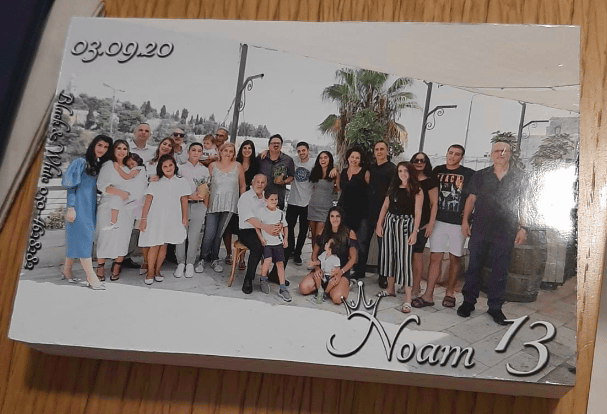 מזרחי בראשי עם המשפחה המורחבת. “מתגעגע לאשתי” 