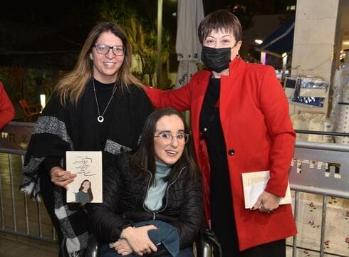 שחר גרינשפן. "תהליך יצירה מופלא ורב עוצמה מבחינת האמת הטמונה בו" (צילום: רן אליהו) שחר גרינשפן. "תהליך יצירה מופלא ורב עוצמה מבחינת האמת הטמונה בו"