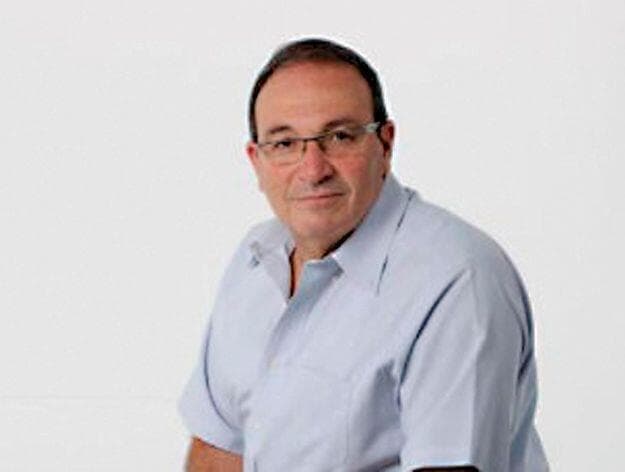 דב צור. "קרקסו אותו" (צילום: אבי מועלם) דב צור. "קרקסו אותו"