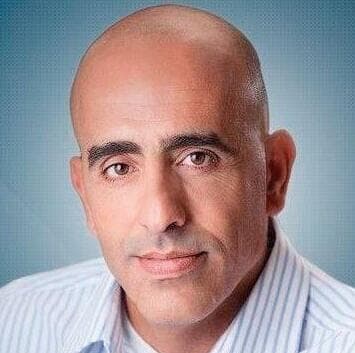 שמעון פרץ. "התהליך מעורר תהיות ואנו תקווה שיהיה מי שיחקור את הנושא" (ראובן קופיצ'ינסקי) שמעון פרץ. "התהליך מעורר תהיות ואנו תקווה שיהיה מי שיחקור את הנושא"