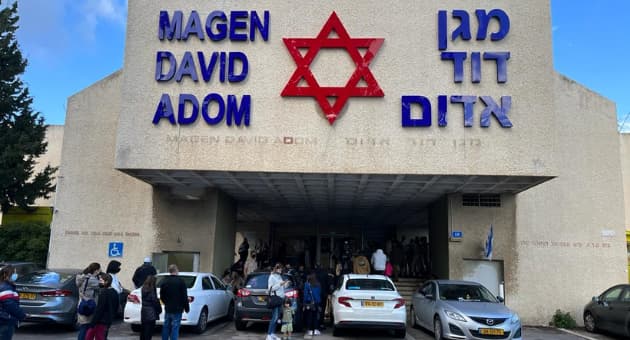 ממתינים במד"א בעיר התחתית