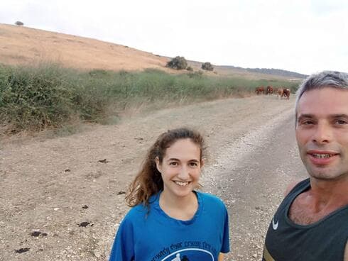נועה חיט ומאמנה אילן גולדמן