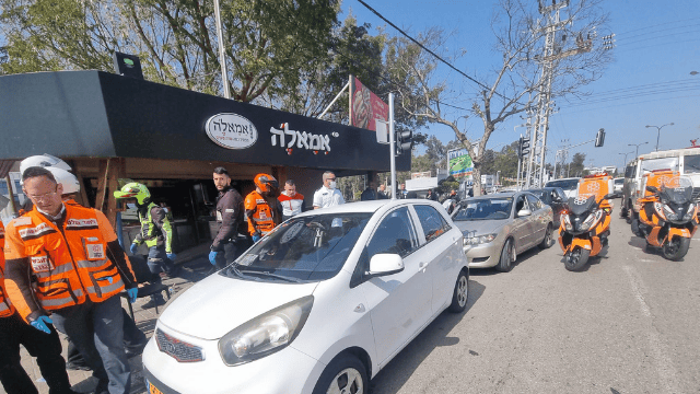 זירת התאונה ברחוב פנקס