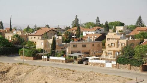 ערד. ברשימת הערים המחוזקות