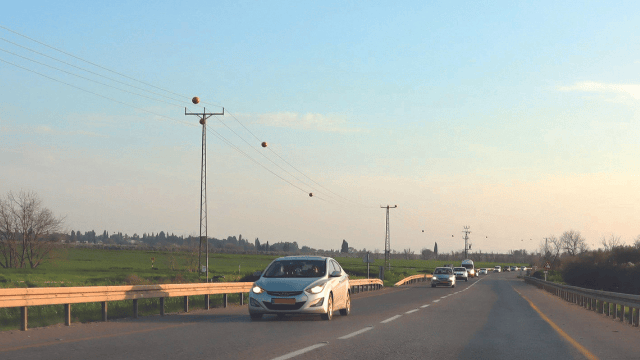 כביש 73. עמוס מאוד כביש 73. עמוס מאוד