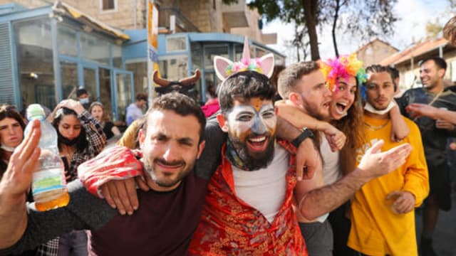 פורים. יהיו חגיגות בפתח תקוה