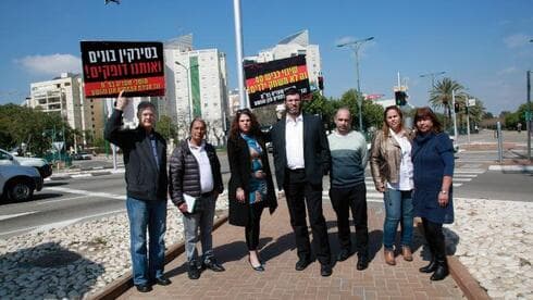 נציגי התושבים. "הכל לשם מטרה אחת: לבלום את אסון התכנון הענק הזה"