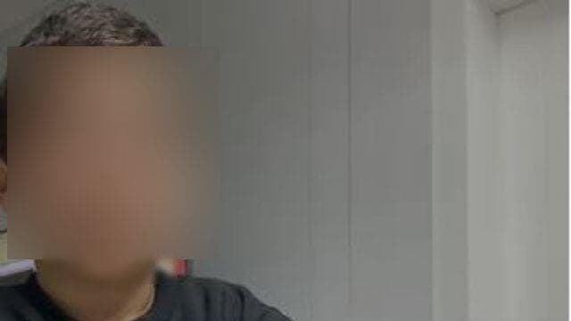 "אני אוכל לבד". הילד בבית הספר