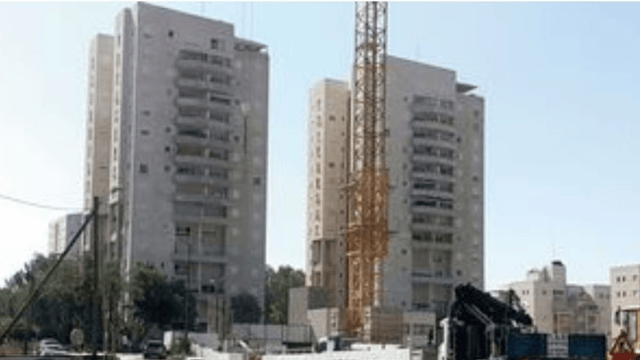בית הדיור המוגן שהולך ונבנה ברחובות ההולנדית