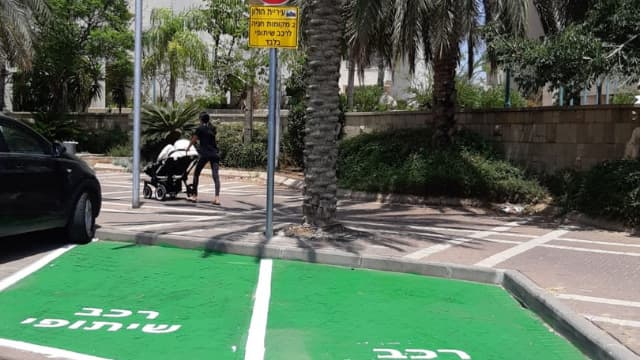 חניות לרכב השיתופי בחולון