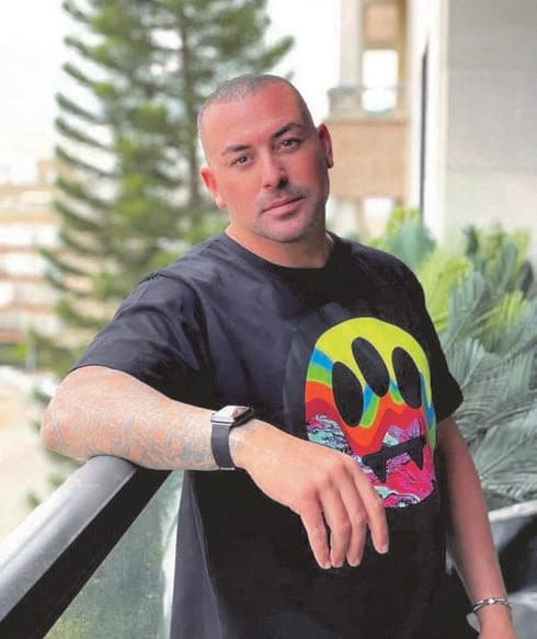 ים אביטן. "כאילו מישהו משחק איתך בשלט רחוק" 