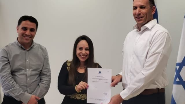 עדי פרילינג אנקורי והשר מתן כהנא