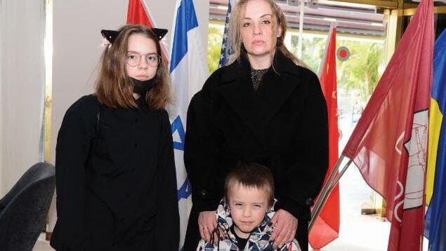 קטרינה ליטבינקו וילדיה. רוצה להישאר בבאר־שבע