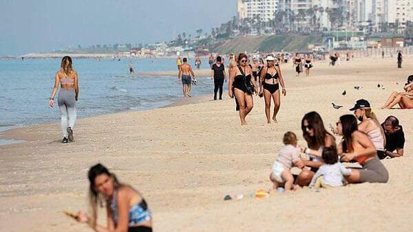 חם בחוף ראשון לציון
