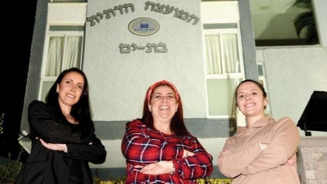 מימין, רדינסקי, דנינו וחסדאי. "נהפוך הכל ליותר ידידותי"