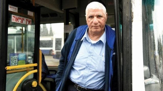 "חושש לנהגים היום". ביטון "חושש לנהגים היום". ביטון