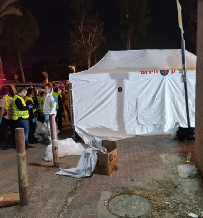אוהל החירום של "מתנדבי חדרה" אוהל החירום של "מתנדבי חדרה"
