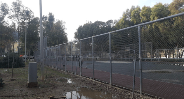 מגרש הספורט בשכונת קריית אליעזר