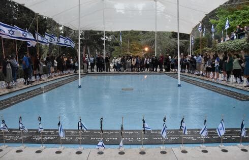 בשביל הנופלים בהר הרצל
