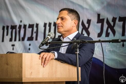 רוביק דנילוביץ'. טקס מכובד של קבוצת הכדורגל