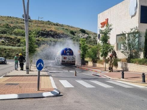דליפת הגז מהמשאית ברחוב מנחם בגין