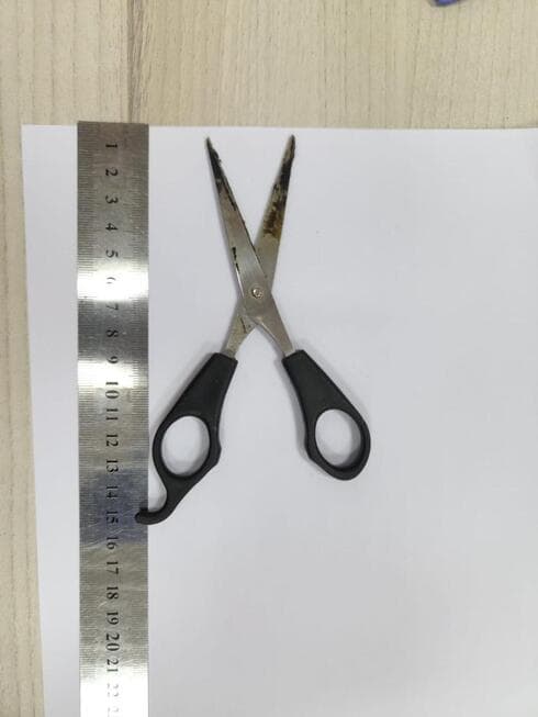 החפצים שנתפסו ברשותו של הנאשם