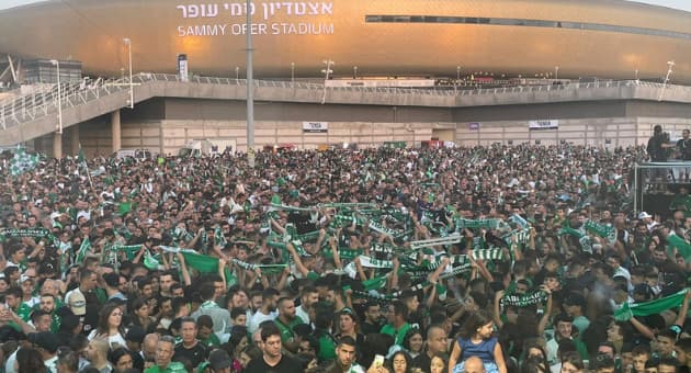 אלפי אוהדים הגיעו לחגיגות האליפות
