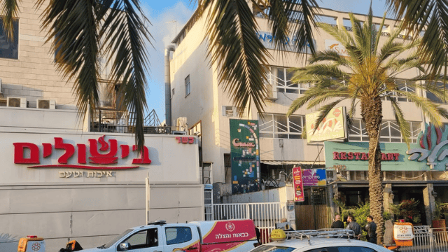 זירת השריפה, הבוקר
