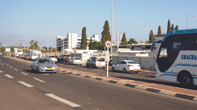 פקקים בנהריה