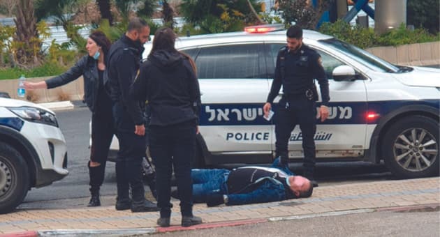 נפגע דקירות באחד האירועים האלימים