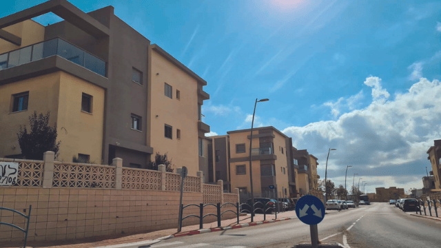ירוחם. 230 יחידות דיור בבנייה רוויה 