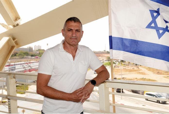 ארז בדש. "רצון אמיתי להשפיע"