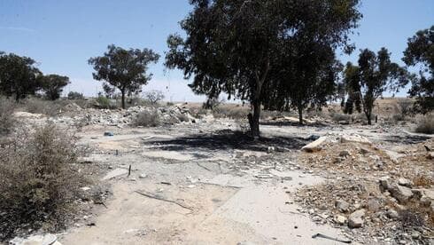 עזובה שולטת בכל פינה (צילום: הרצל יוסף) עזובה שולטת בכל פינה