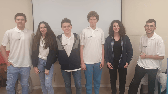 יריד תעסוקה לבני נוער בהרצליה