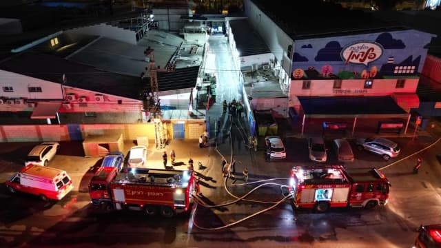 דליפת אמוניה במפעל גלידות פלדמן ברחובות