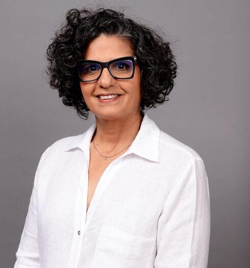 דינה ענבר