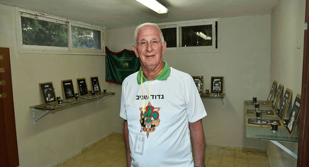 חברי שבט צופית 