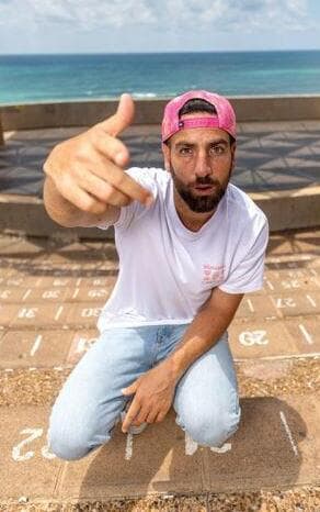 "חתונה וילדים. זה ברור. אנחנו מד־ ברים על זה"