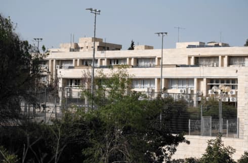 תיכון זיו