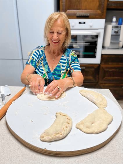 שושנה עדי. "בשביל הנכדים"