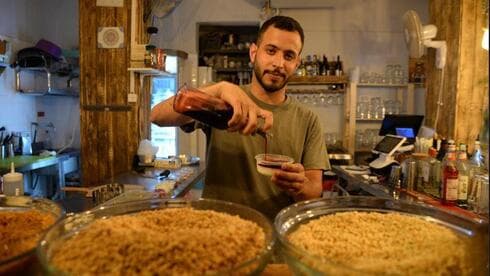 איתי בלוקה. בפאב פרינדס תמצאו גם מלאבי
