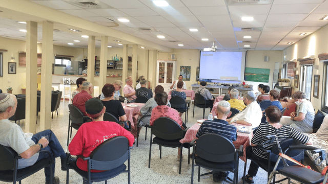 שיתוף פעולה מיוחד בין קיבוץ עלומים לעזר מציון