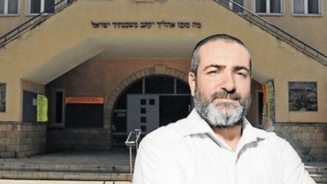אלעד צדיקוב. כפיה